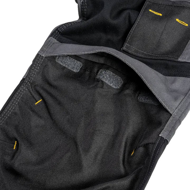 Caterpillar_c173_grey-black_safeguru_07.webp