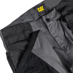 Caterpillar_c173_grey-black_safeguru_04.webp