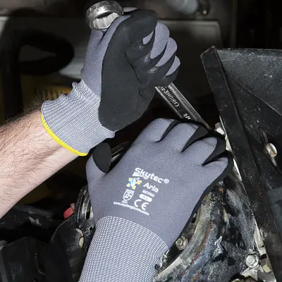 Guantes de trabajo ARIA secondary image