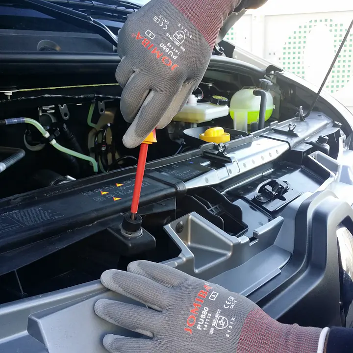 Jomiba_pu880_safeguru_04.webp