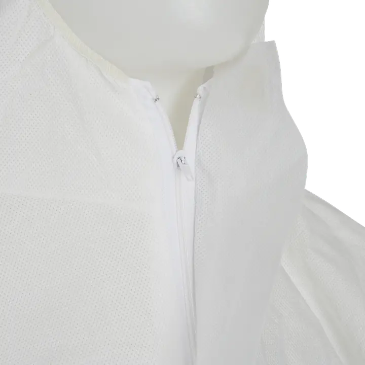 3M Protective Coverall 4515 W-L CCU2_O nb.png