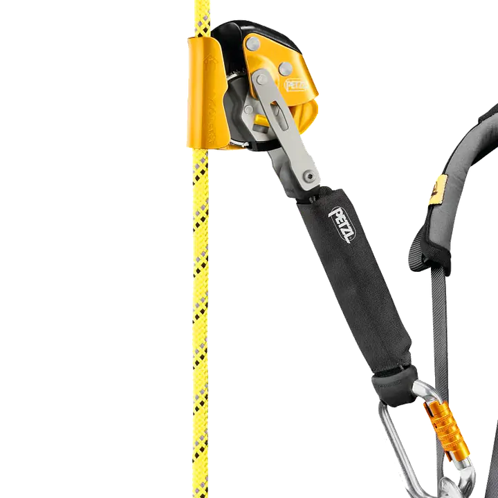Petzl_asap_lock_safeguru_02.webp