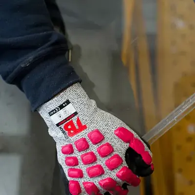 Guantes antimpactos TB 490RMF IMPACT secondary image